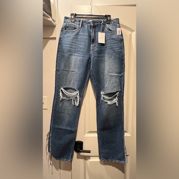 Hidden “Tracy Distressed Split Hem” in Dark wash - Picture 2 of 7